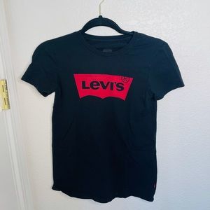 Black/Red Levi’s Logo Tee Shirt